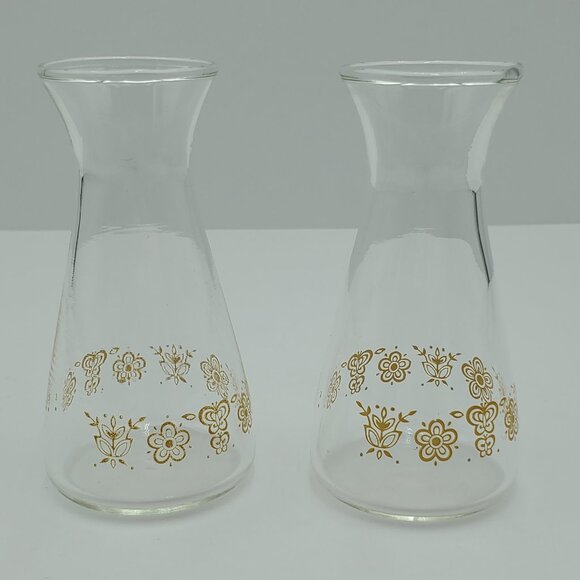 Pyrex Butterfly Gold Glass Salt & Pepper Shakers Corelle Clear Glass Shaker Set - Picture 5 of 11